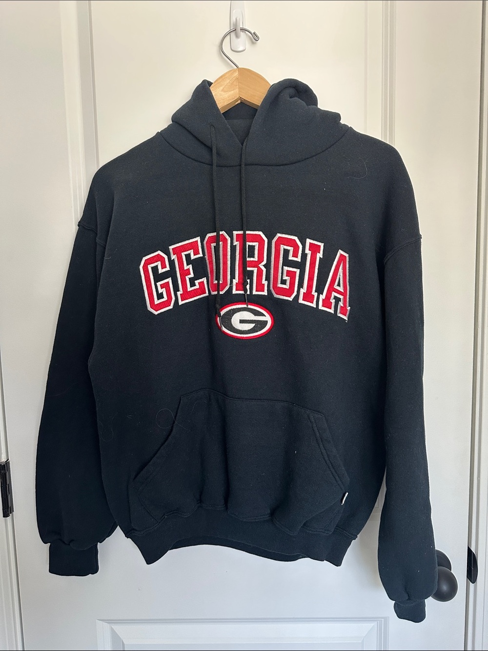 Russell Athletic Men’s University of Georgia Pullover Hoodie Black M